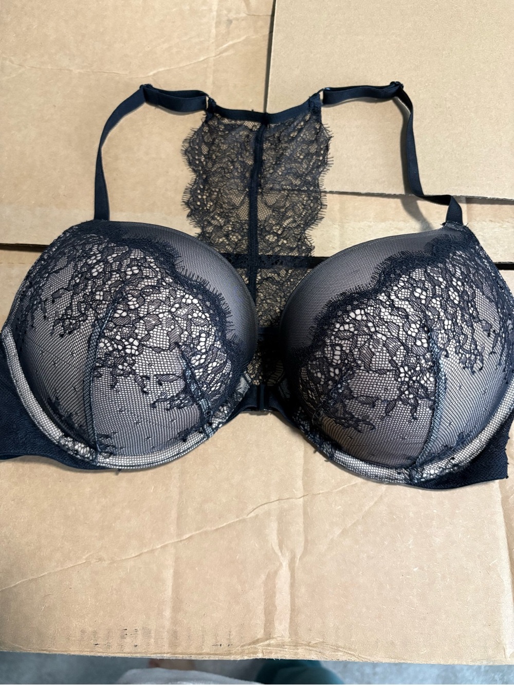 Victoria’s Secret Bombshell Lace Black Push-Up Bra